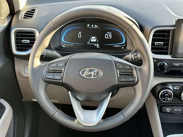 New 2025 Hyundai Venue SEL FWD image 13