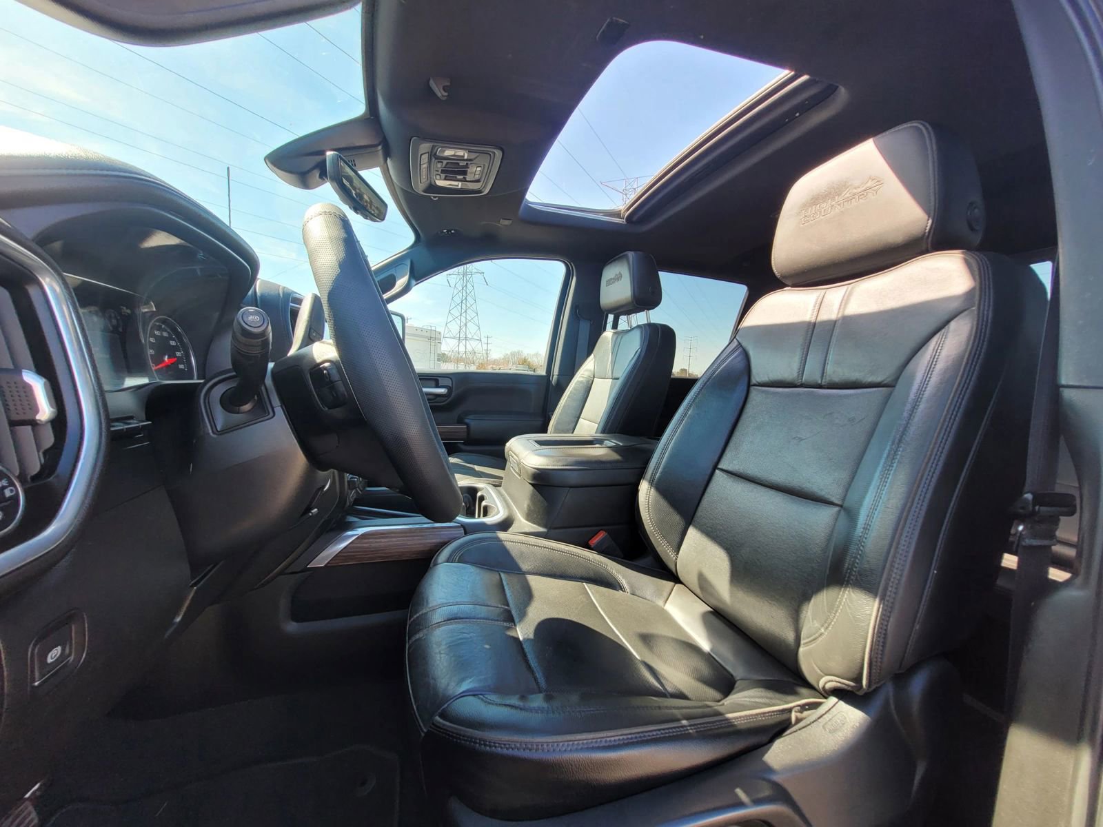 Used 2020 Chevrolet Silverado 3500 High Country w/ Technology Package image 13