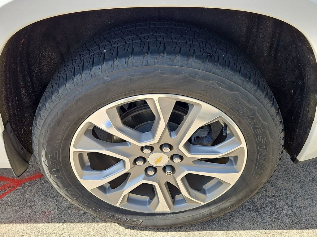 Used 2018 Chevrolet Traverse Premier w/ Driver Confidence II Package image 10