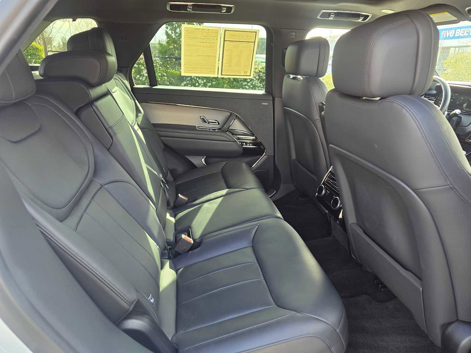 Used 2024 Land Rover Range Rover Sport Dynamic SE image 13