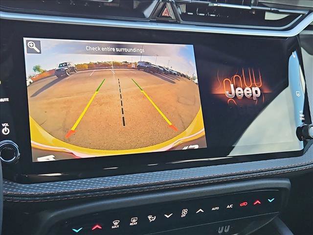 Used 2026 Jeep Cherokee Limited AWD/4WD image 18
