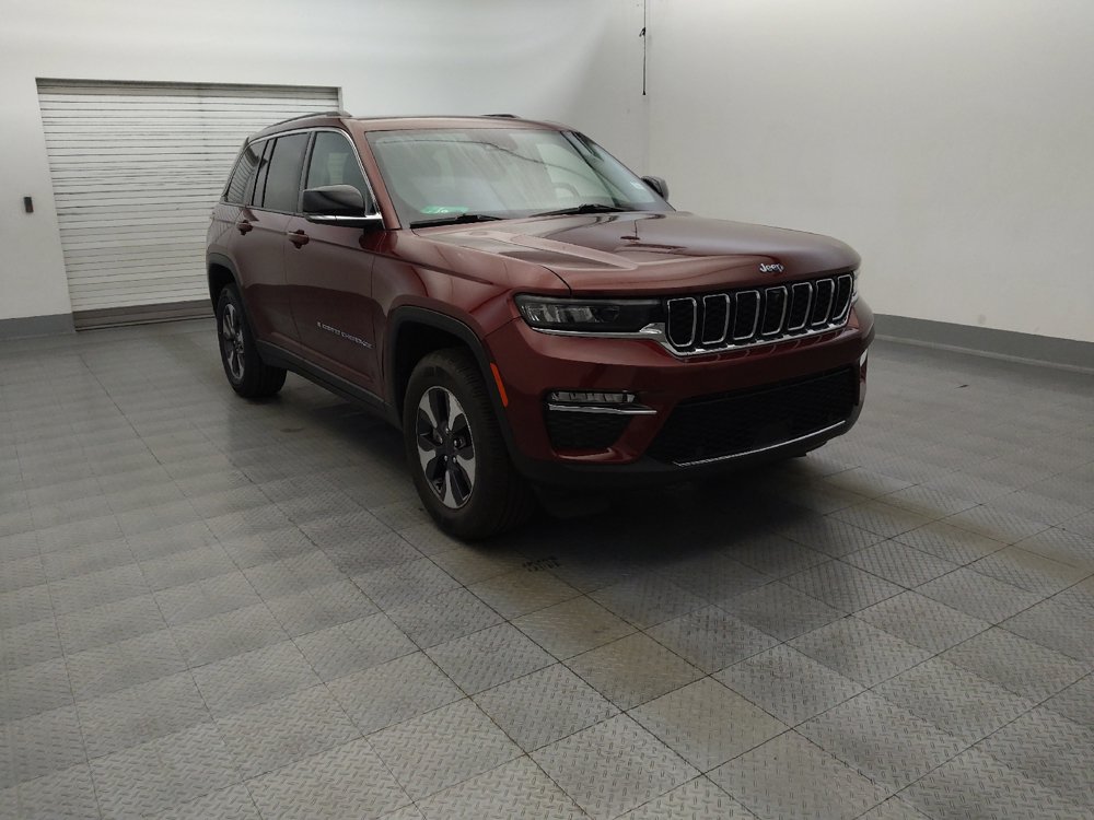 Used 2023 Jeep Grand Cherokee 4WD 4xe w/ Luxury Tech Group II image 13