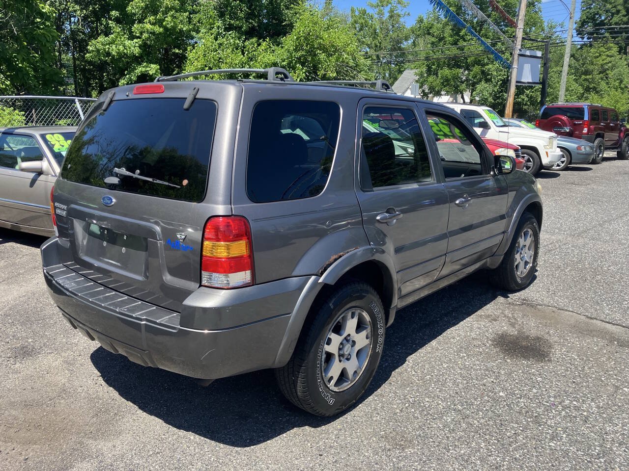 Used 2005 Ford Escape Limited AWD/4WD image 7