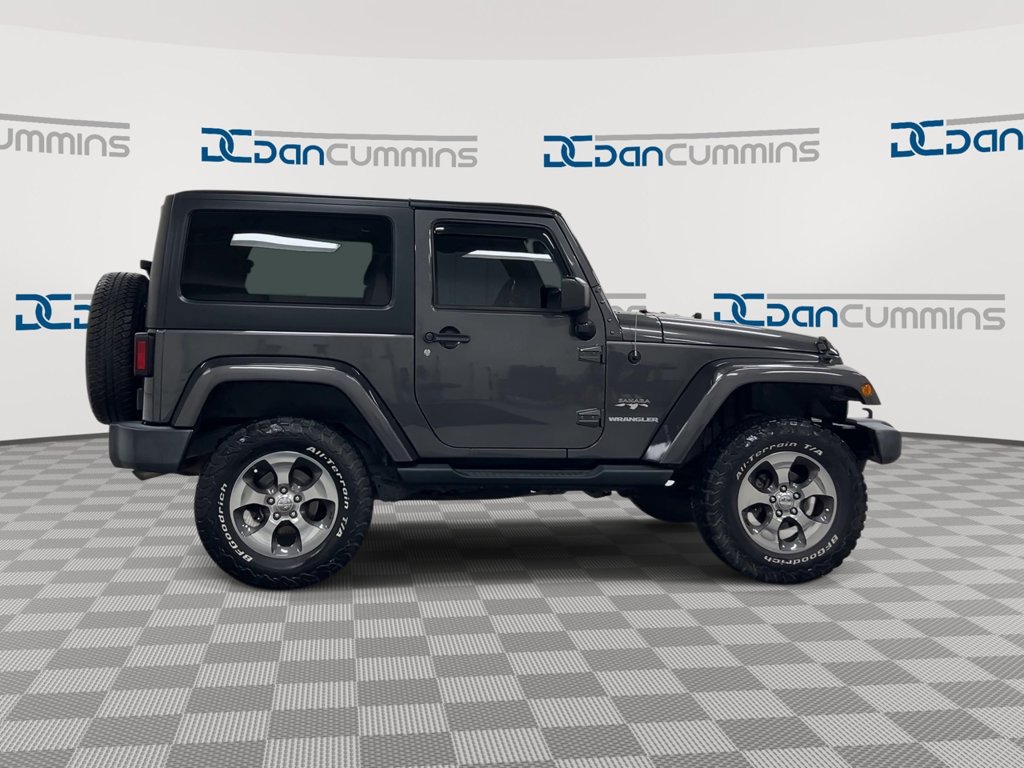 Used 2017 Jeep Wrangler Sahara w/ Trailer Tow Group AWD/4WD image 9