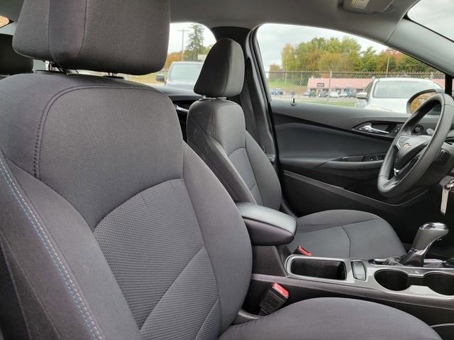 Used 2019 Chevrolet Cruze LT image 19