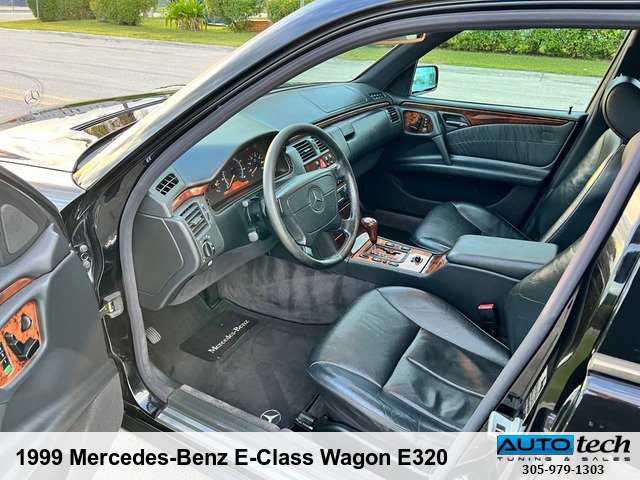 Used 1999 Mercedes-Benz E 320 Wagon image 33