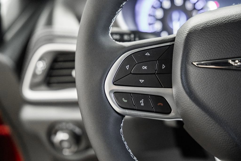 New 2026 Chrysler Pacifica Select image 25