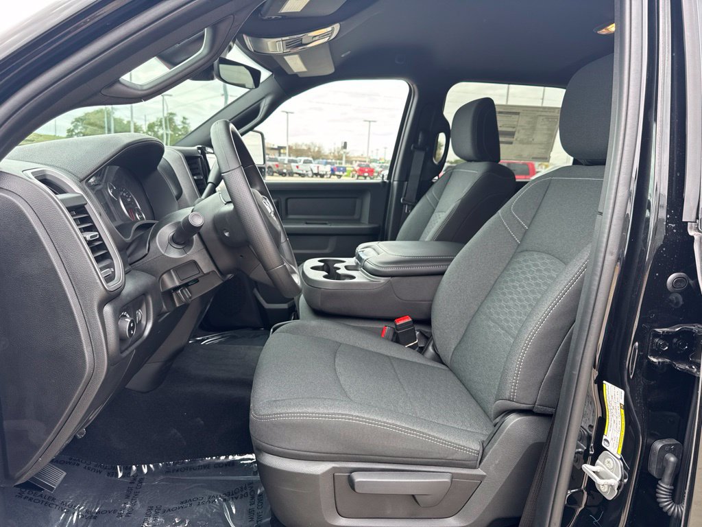New 2027 RAM 3500 Tradesman AWD/4WD image 4