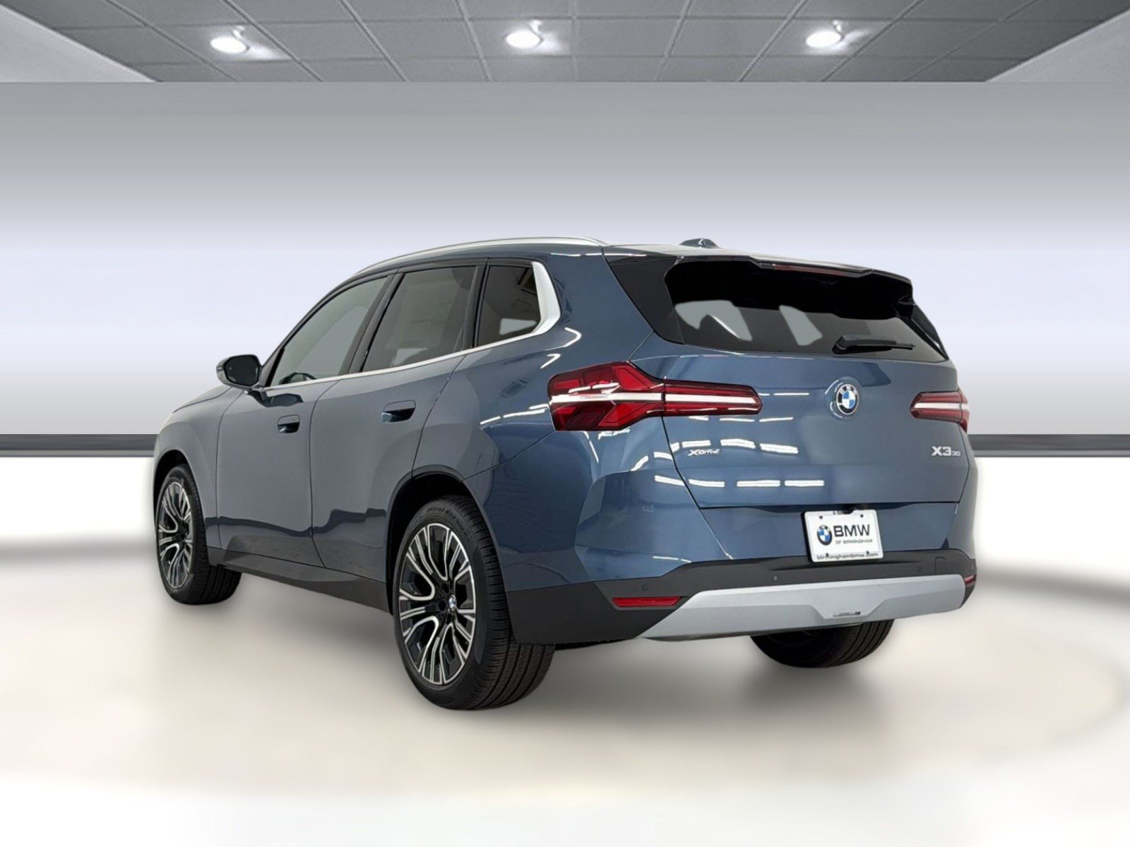 New 2026 BMW X3 xDrive30i w/ Premium Package AWD/4WD image 3
