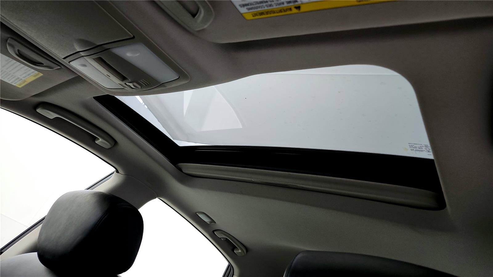 Used 2017 INFINITI QX50 AWD w/ Premium Plus Package image 26