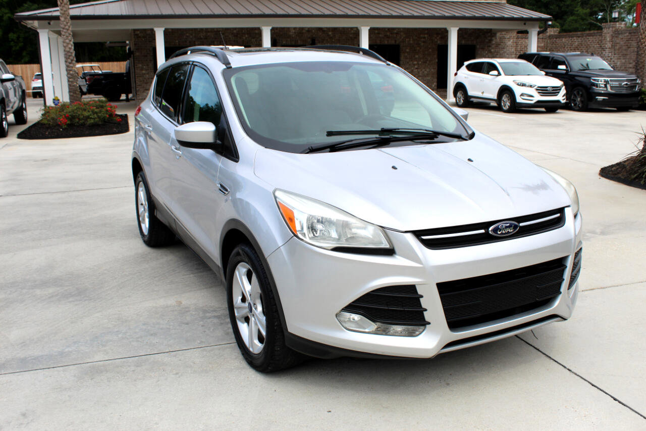 Used 2014 Ford Escape SE w/ Equipment Group 201A image 4