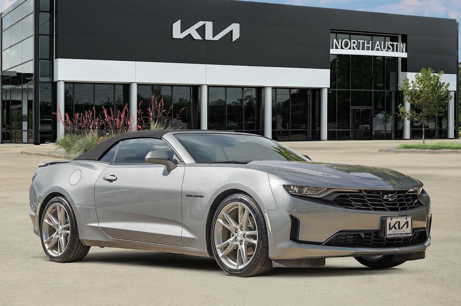 Used 2023 Chevrolet Camaro LT w/ RS Package image 8