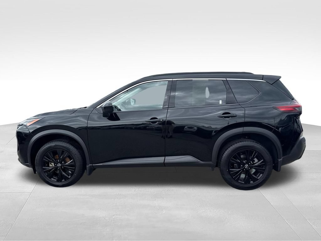 Used 2023 Nissan Rogue SV w/ SV Premium B Package AWD/4WD image 2