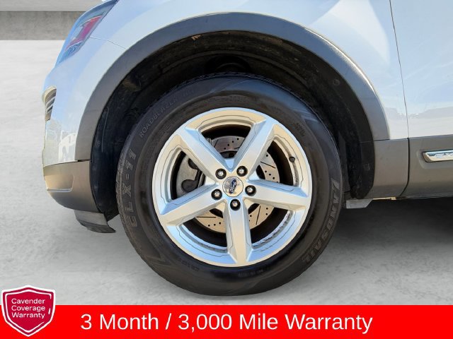 Used 2019 Ford Explorer XLT FWD image 24