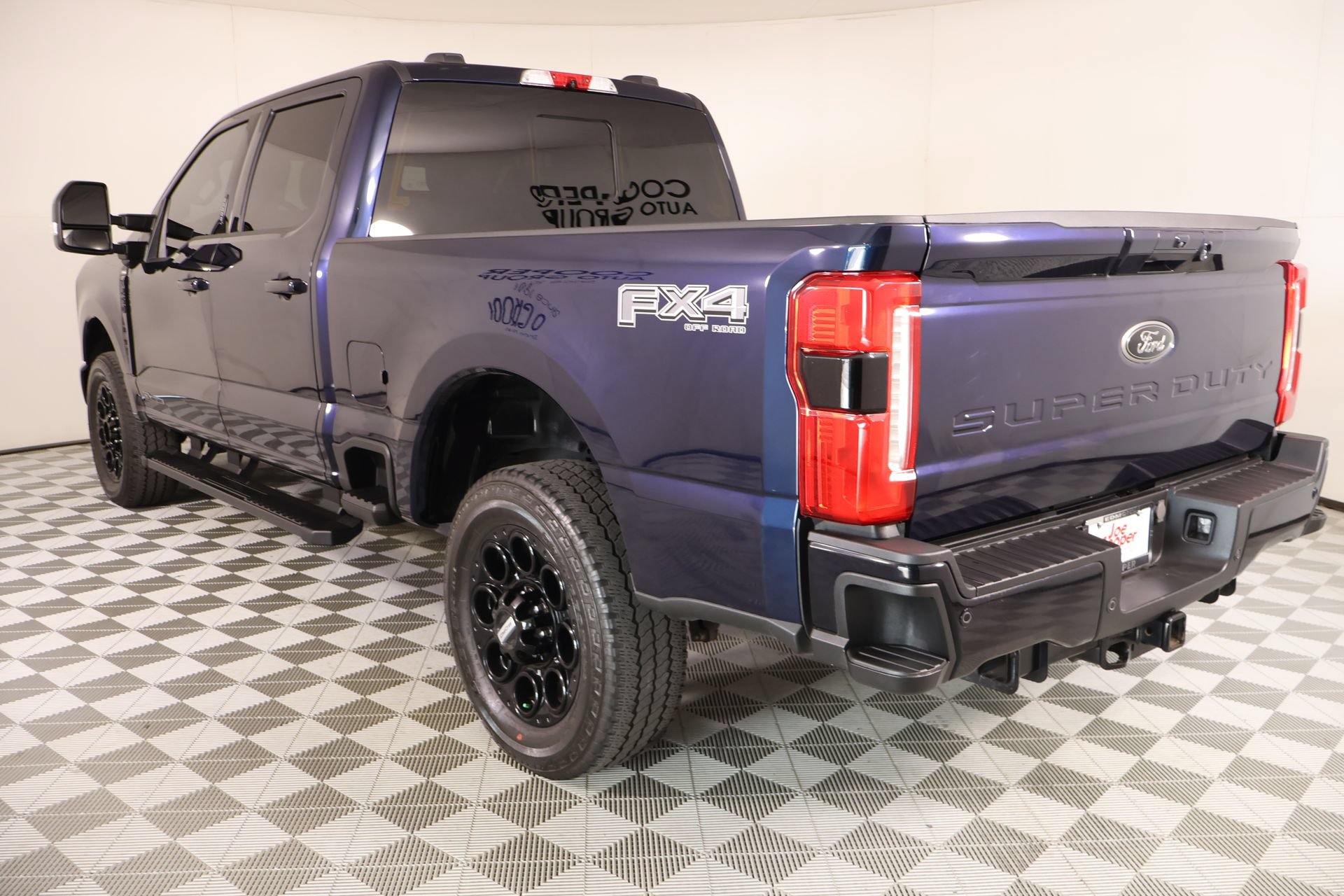 Used 2024 Ford F250 Lariat w/ Lariat Ultimate Package AWD/4WD image 25