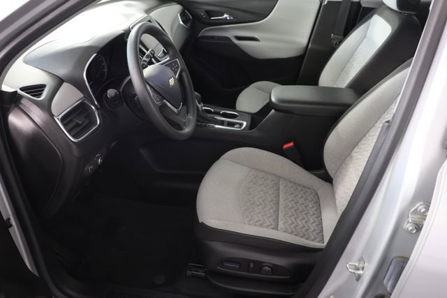 Used 2022 Chevrolet Equinox LS image 17