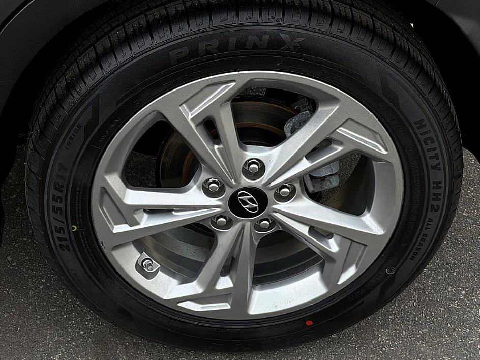 Certified 2023 Hyundai Kona SEL w/ Cargo Package image 5