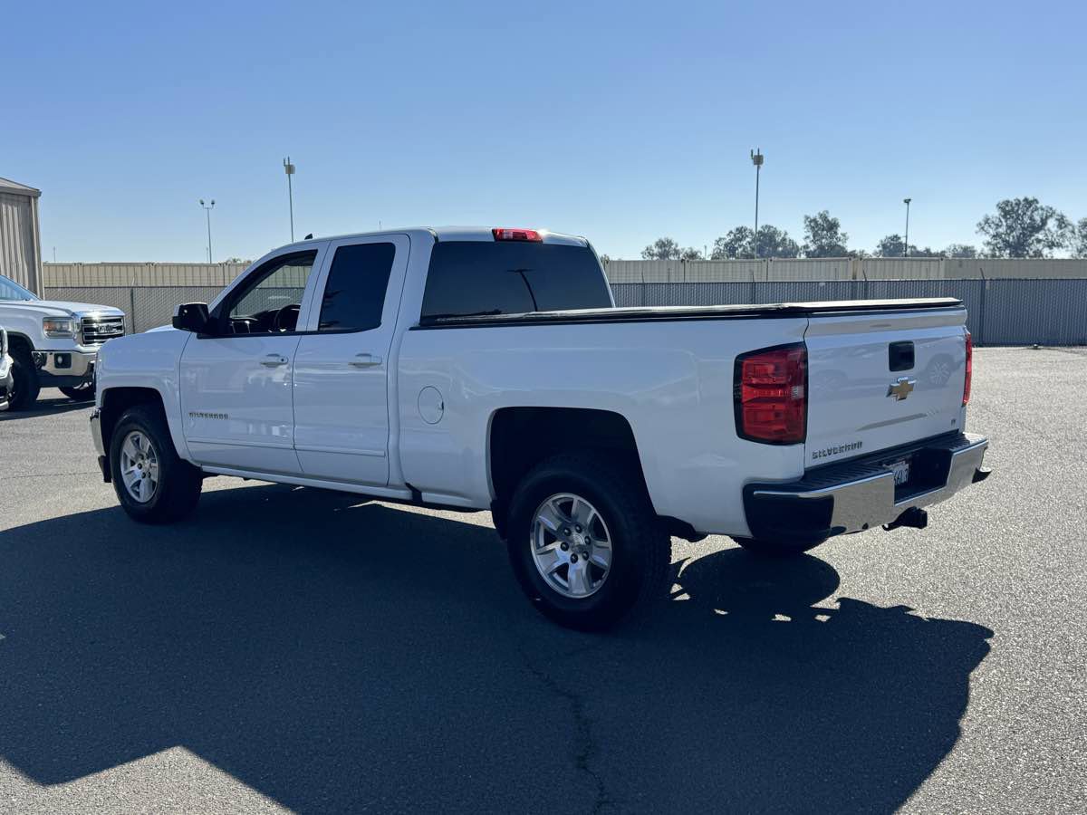Used 2018 Chevrolet Silverado 1500 LT w/ All Star Edition image 7