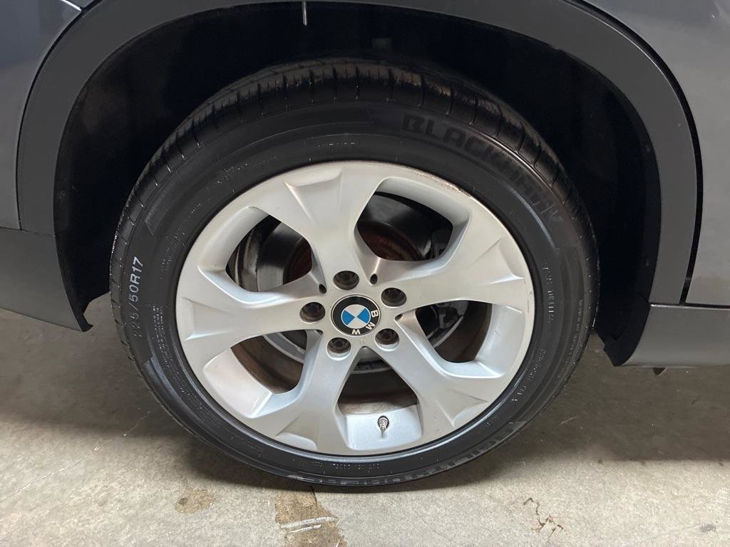 Used 2015 BMW X1 sDrive28i w/ Ultimate Package image 4