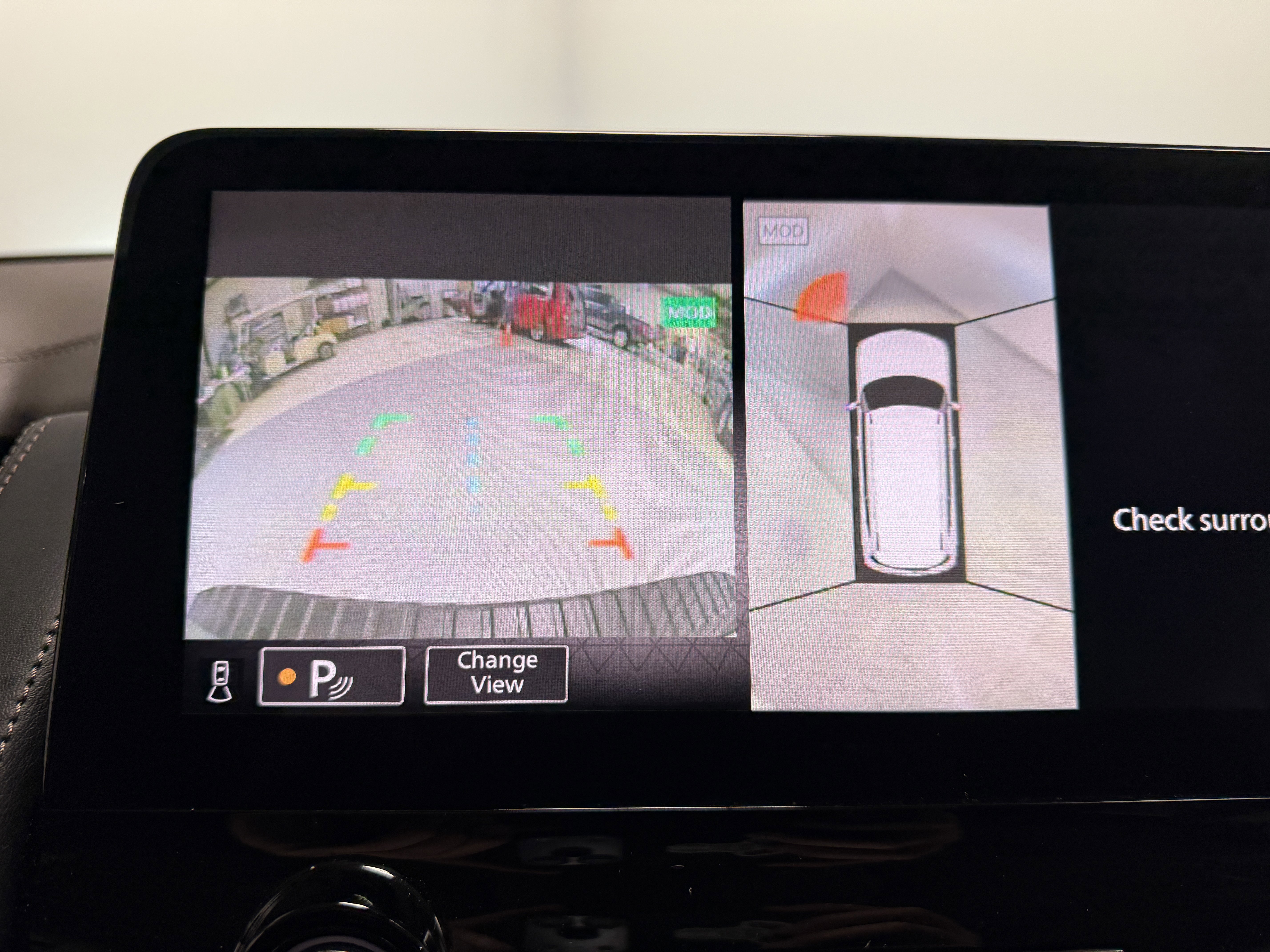 Used 2024 Nissan Armada Platinum w/ Captain's Chairs Package image 12