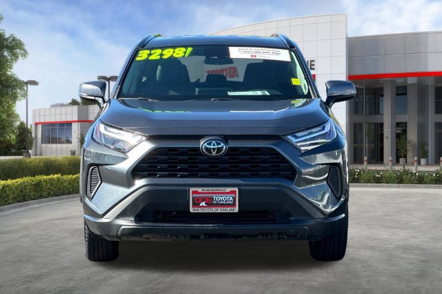 Certified 2025 Toyota RAV4 XLE AWD/4WD image 11