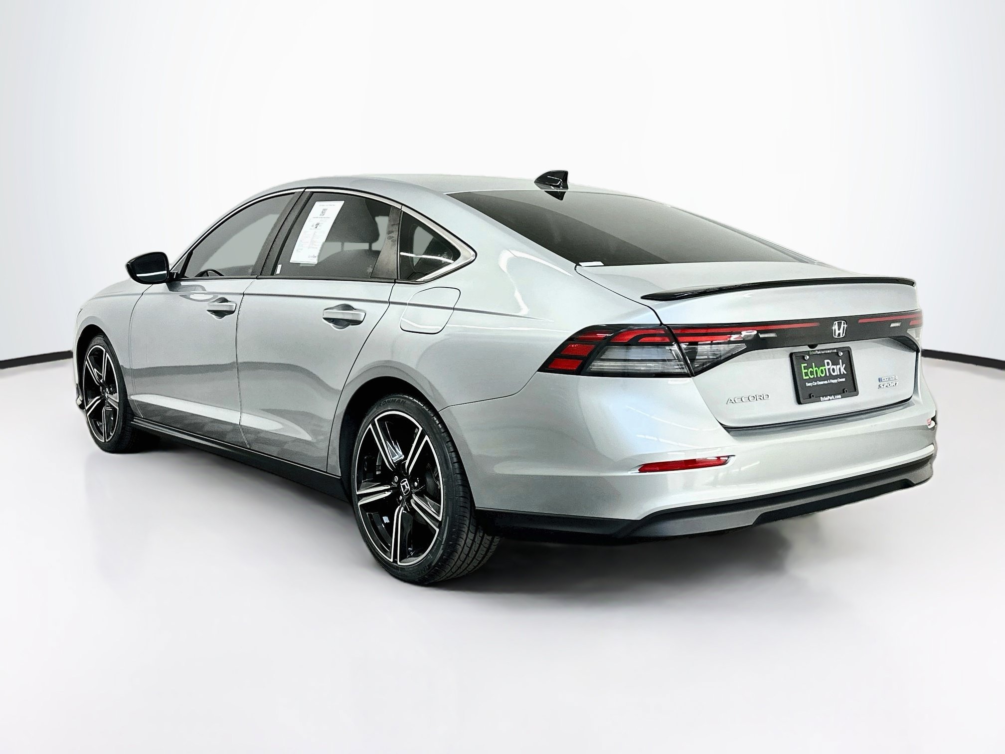 Used 2023 Honda Accord Sport image 5