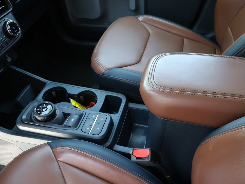 Used 2023 Ford Maverick Lariat w/ Lariat Luxury Package AWD/4WD image 27