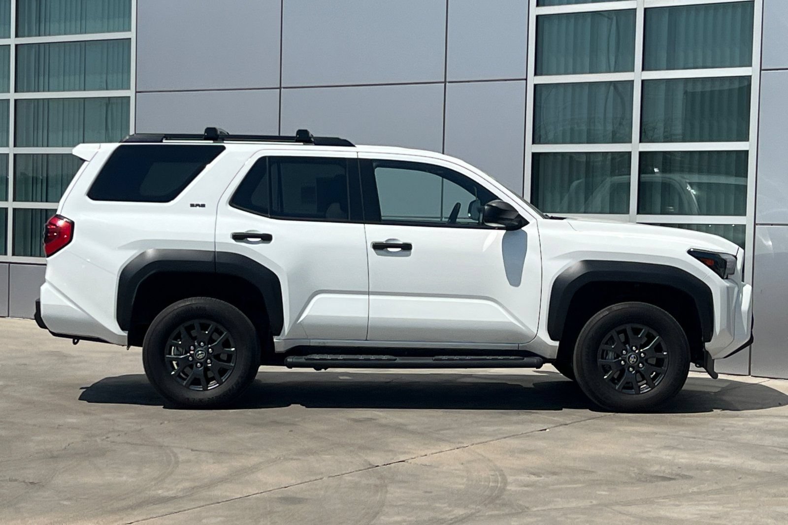 Certified 2025 Toyota 4Runner SR5 AWD/4WD image 3