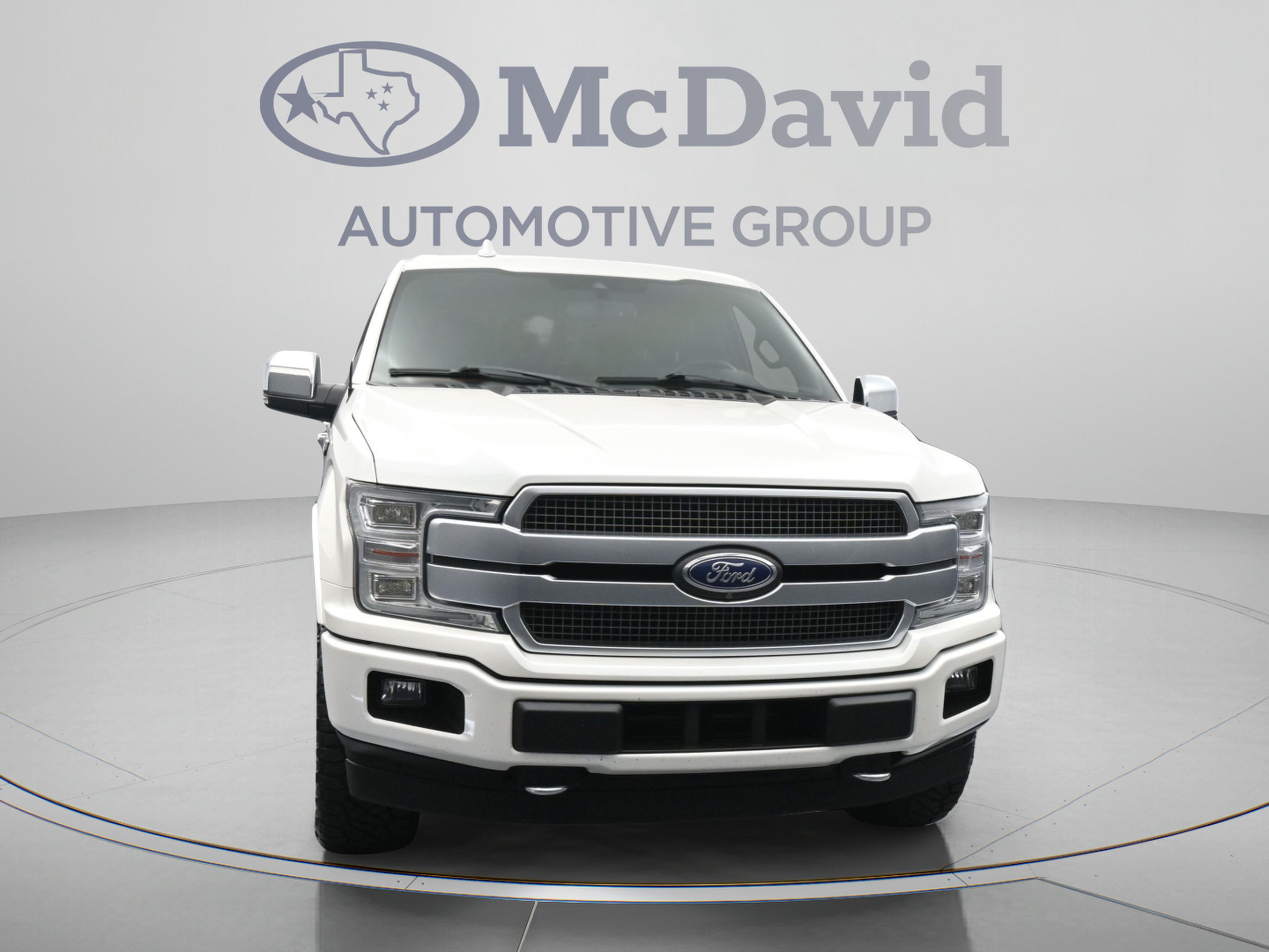 Used 2018 Ford F150 Platinum w/ Equipment Group 701A Luxury AWD/4WD image 2