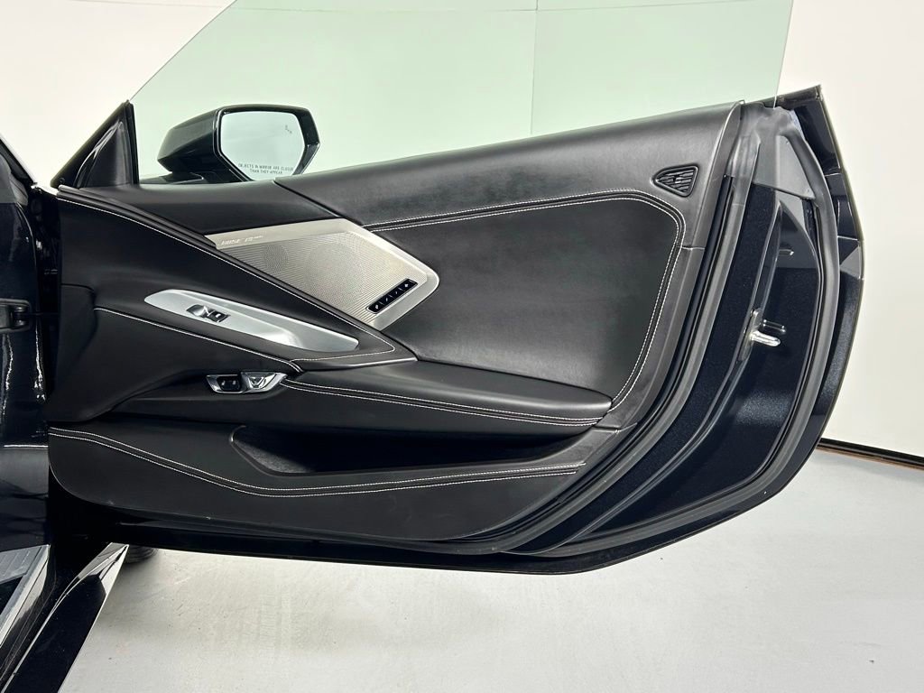 Used 2024 Chevrolet Corvette Stingray Premium Cpe w/ Z51 Performance Package image 15