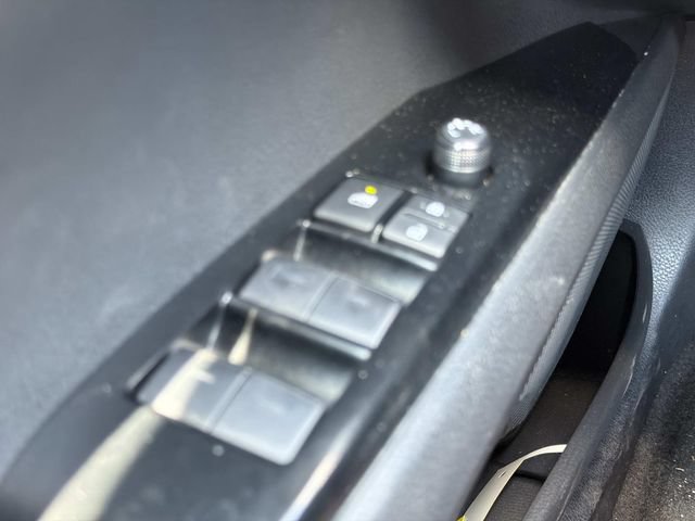 Used 2025 Toyota Camry LE FWD image 26