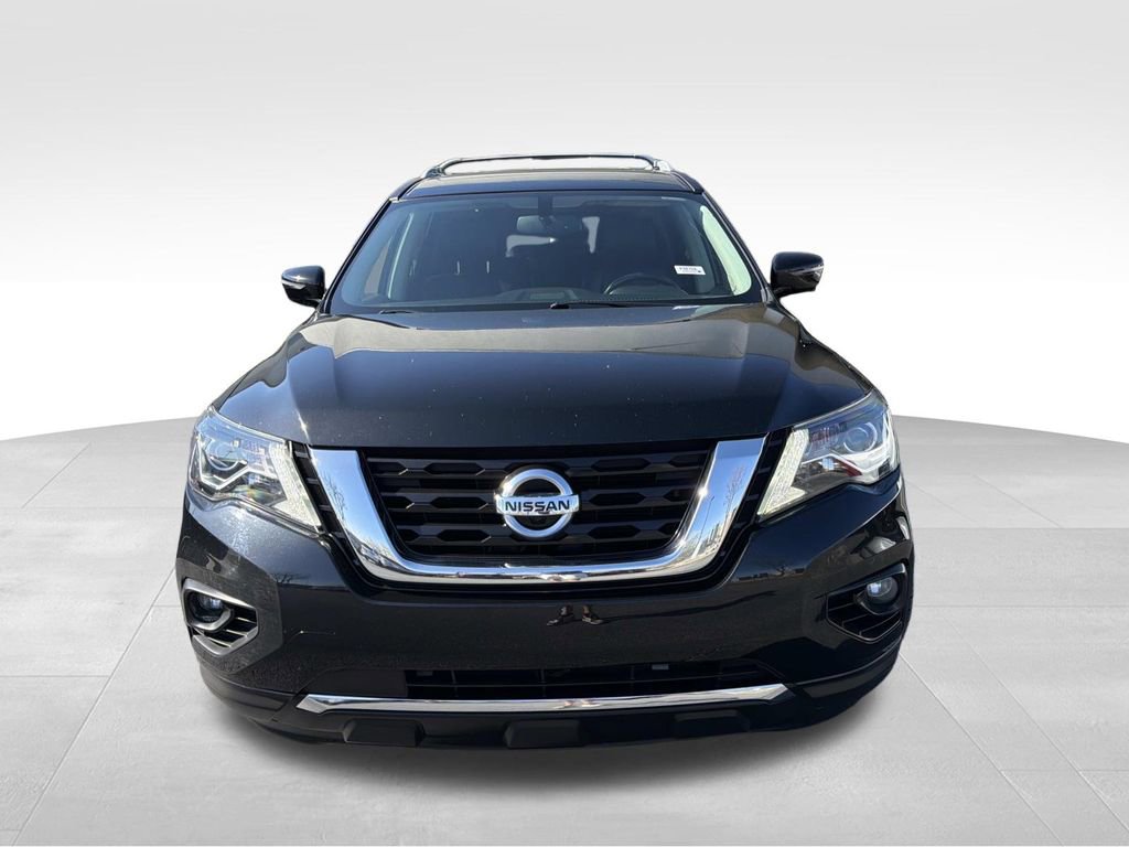 Used 2017 Nissan Pathfinder Platinum image 8