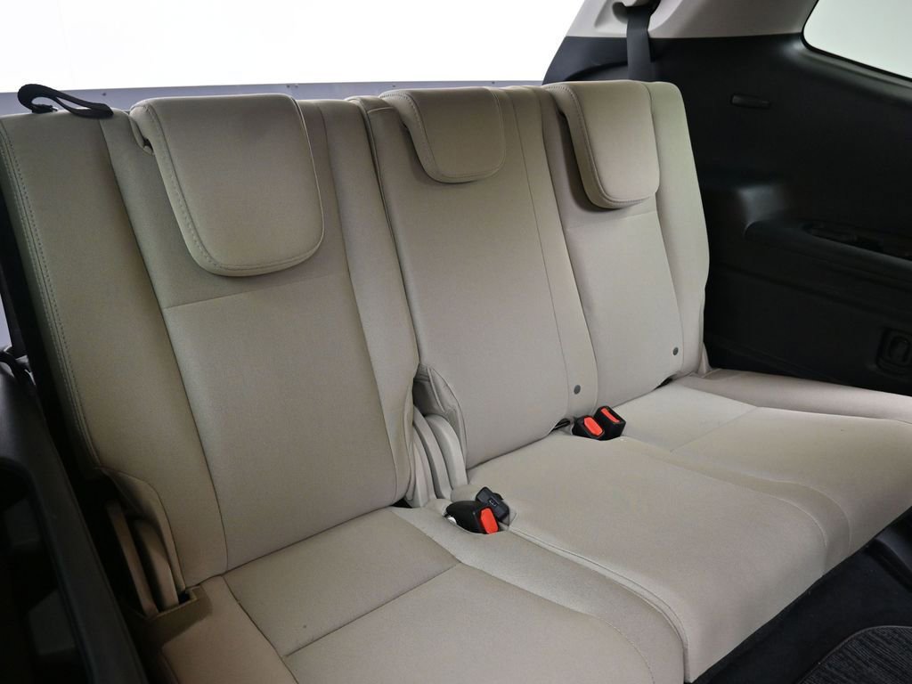 Used 2024 Subaru Ascent Premium w/ Convenience Package image 17