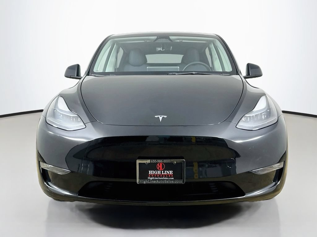 Used 2023 Tesla Model Y AWD image 2