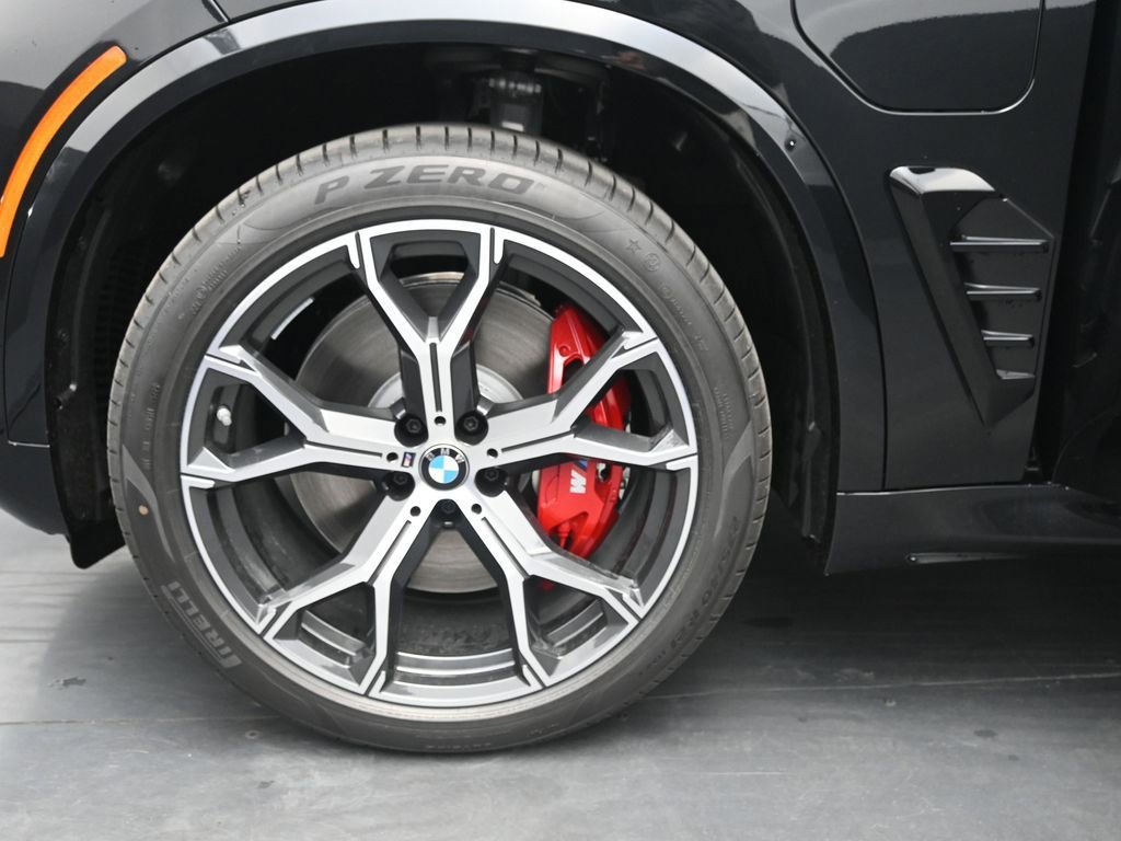 New 2026 BMW X5 xDrive50e w/ M Sport Package AWD/4WD image 4