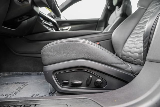 Used 2022 Audi e-tron GT Premium Plus w/ Performance Package AWD/4WD image 35