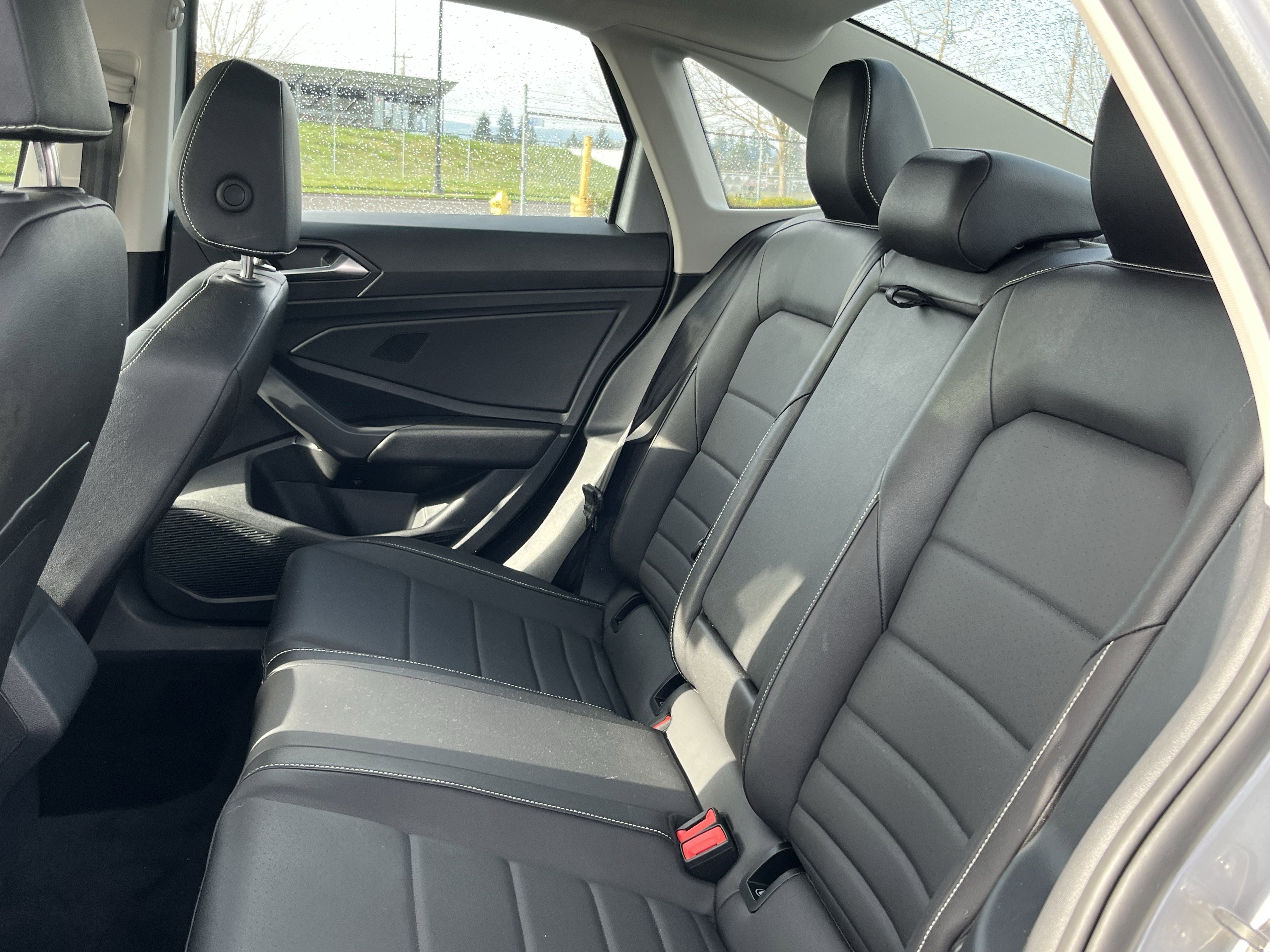 Used 2024 Volkswagen Jetta SE image 14