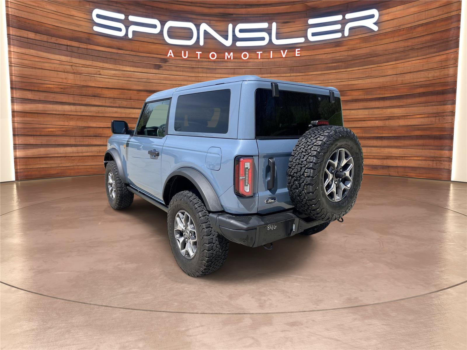 Certified 2025 Ford Bronco Badlands AWD/4WD image 3