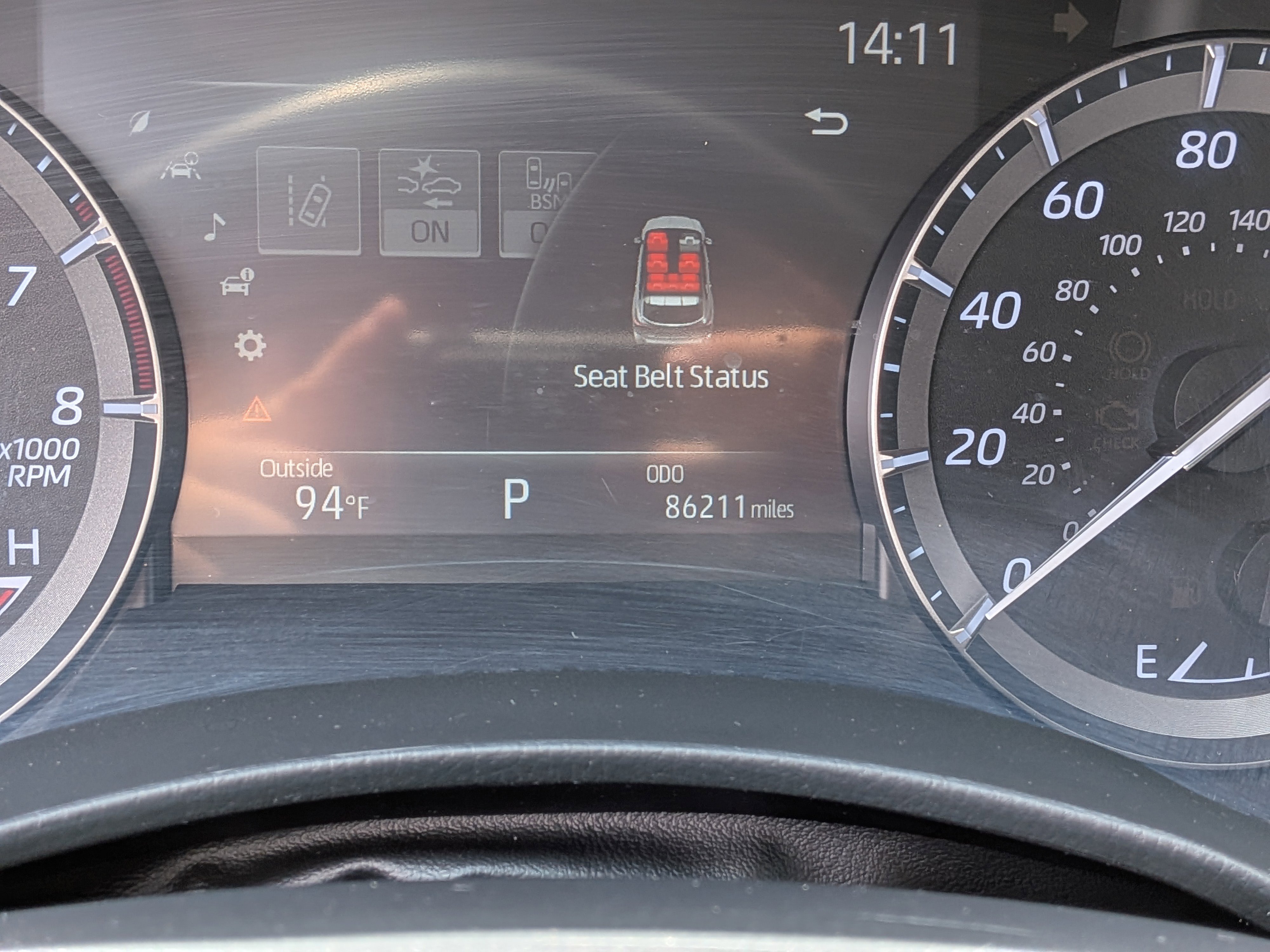 Used 2020 Toyota Highlander XLE AWD/4WD image 31