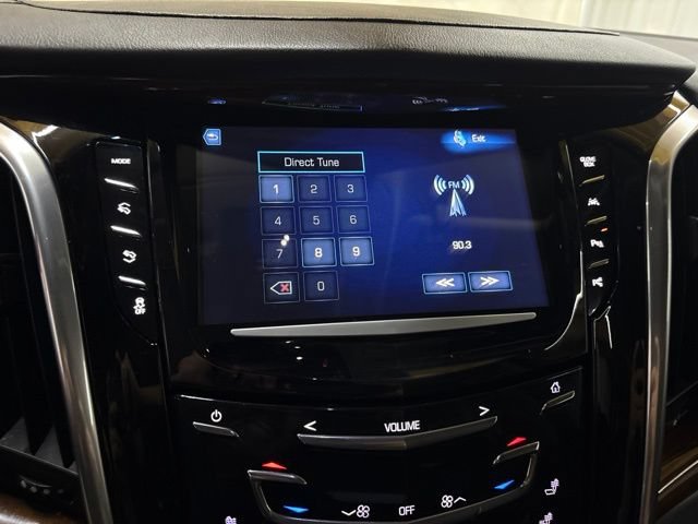 Used 2019 Cadillac Escalade Premium Luxury AWD/4WD image 50