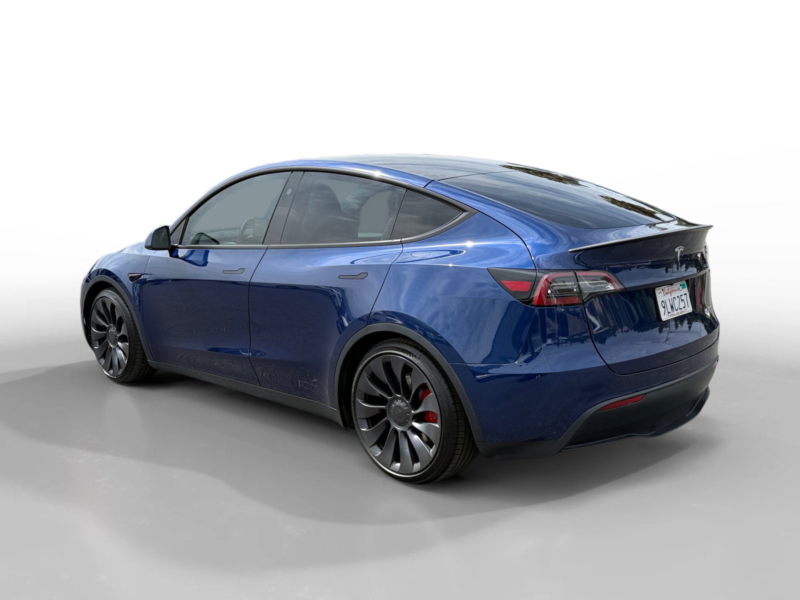 Used 2024 Tesla Model Y Performance AWD/4WD image 3