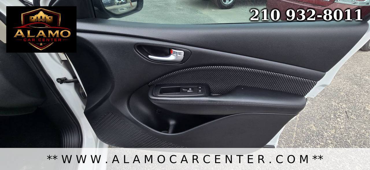 Used 2016 Dodge Dart SE w/ Convenience Group FWD image 17