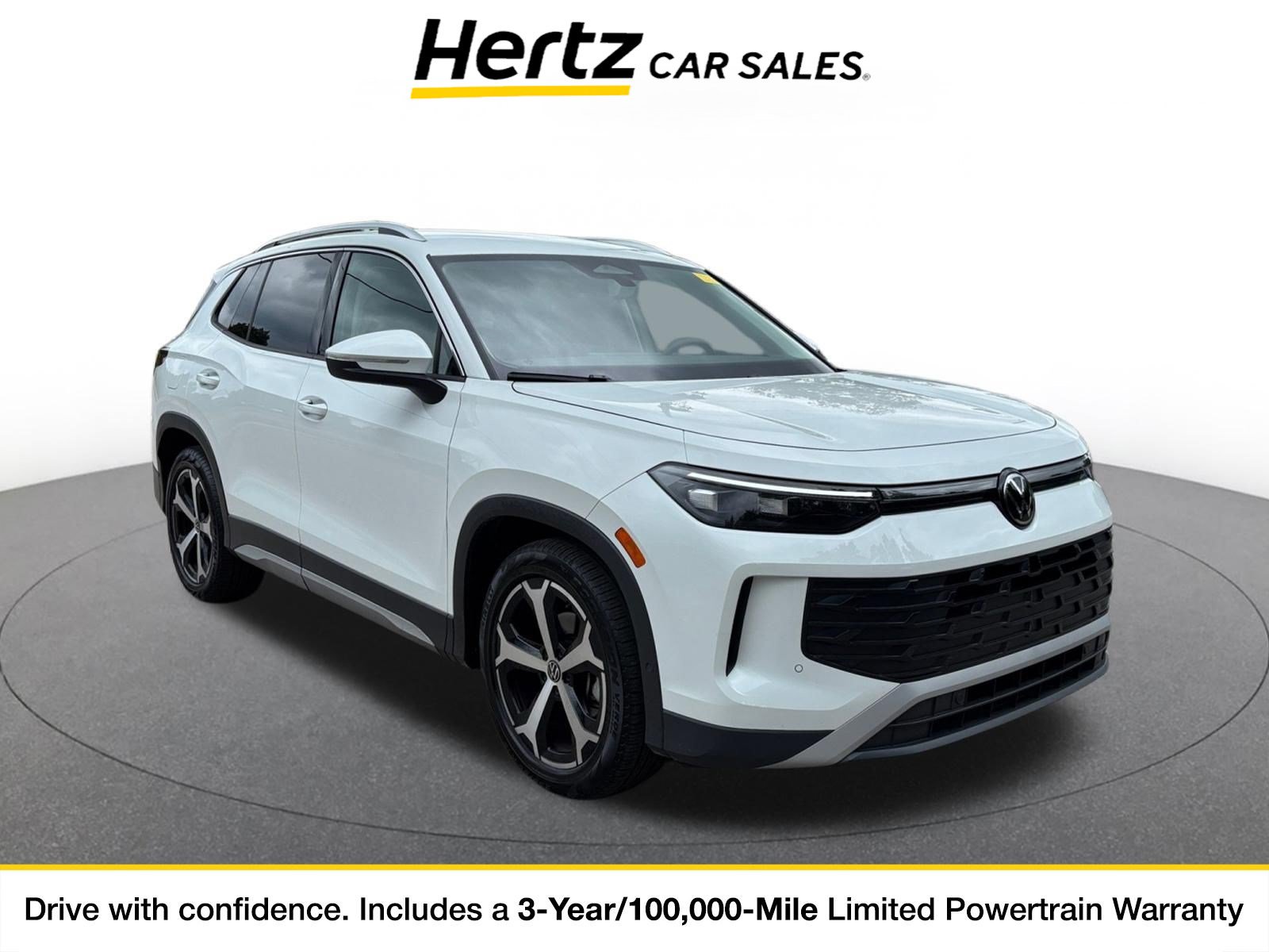 Used 2026 Volkswagen Tiguan SE FWD image 1