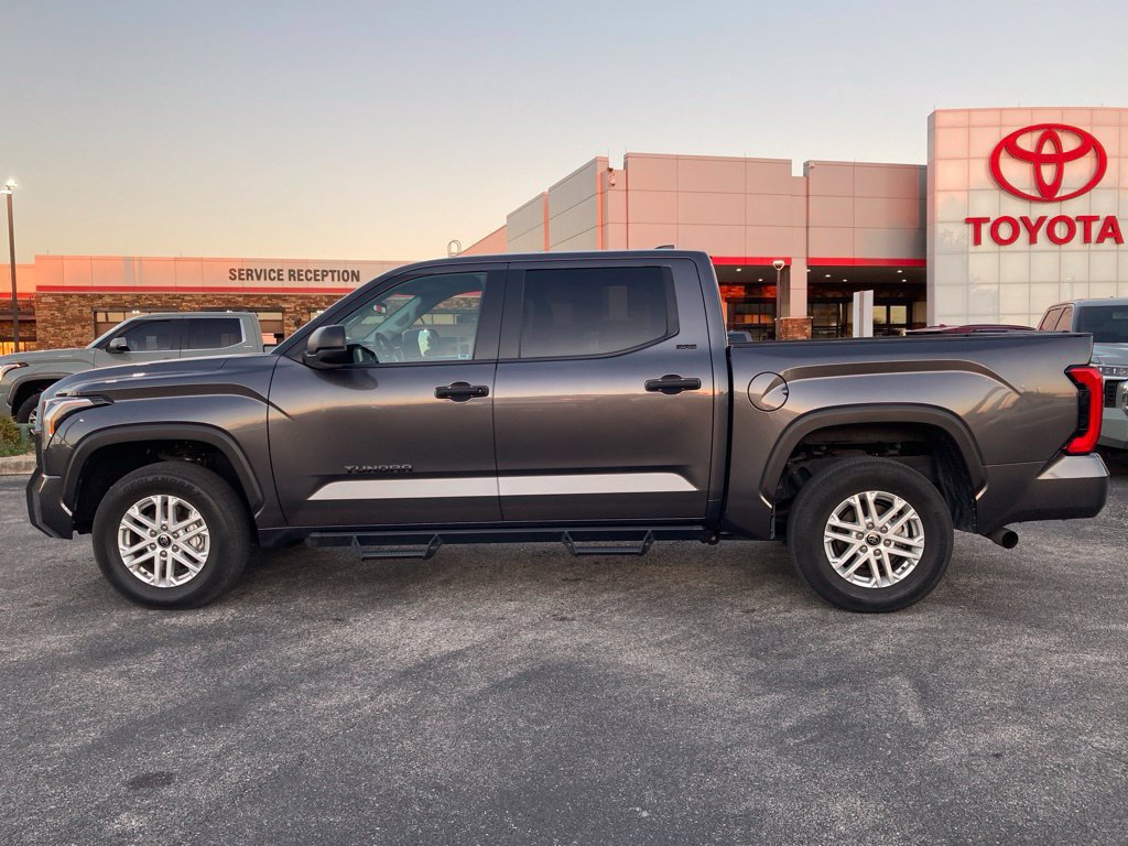 Used 2024 Toyota Tundra SR5 AWD/4WD image 8