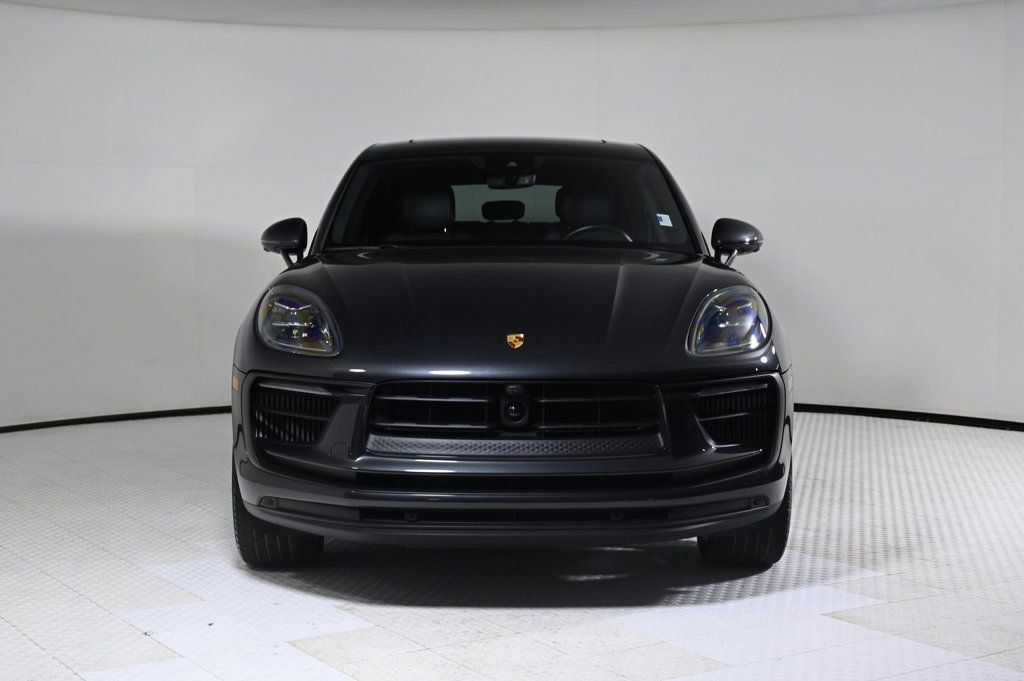 Certified 2023 Porsche Macan S image 10