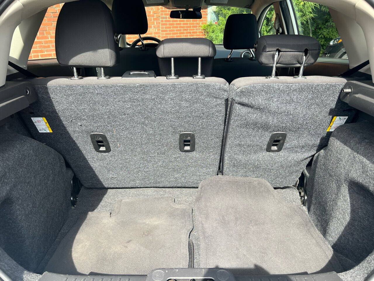 Used 2019 Ford Fiesta SE FWD image 29