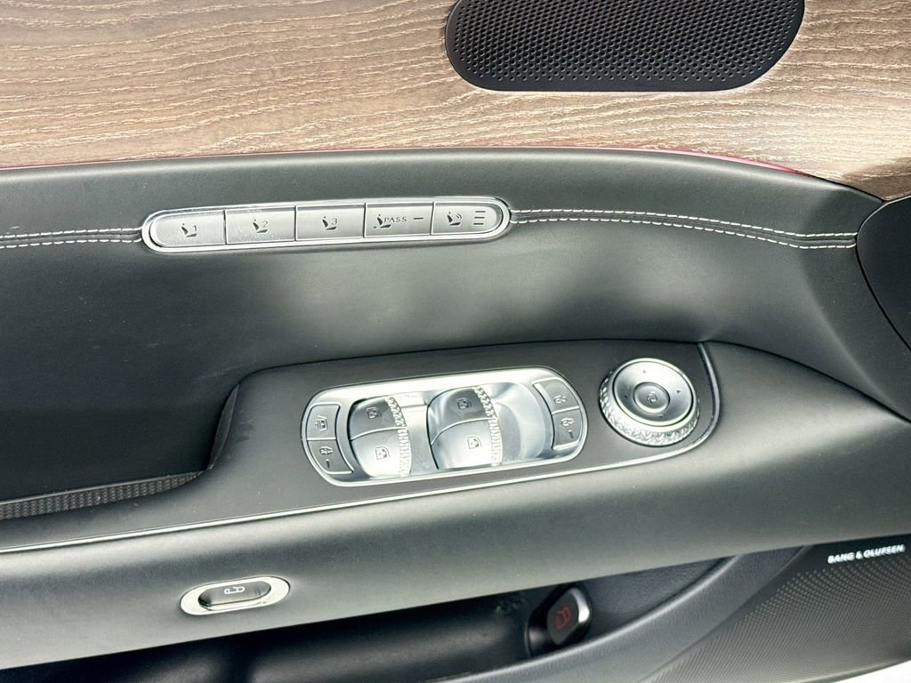 Used 2023 Genesis G90 3.5T AWD/4WD image 22