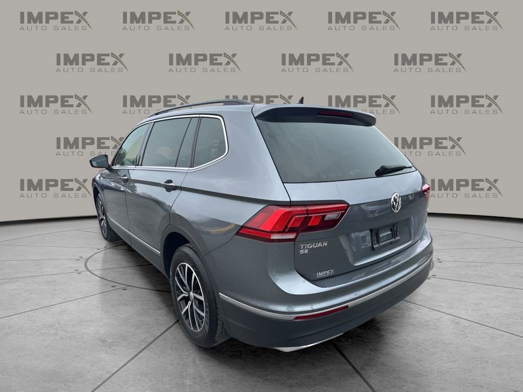 Used 2021 Volkswagen Tiguan SE image 3