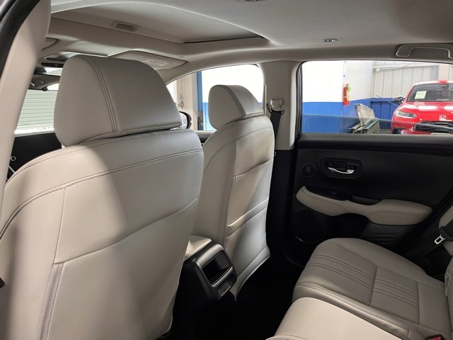 Used 2025 Honda HR-V EX-L image 18