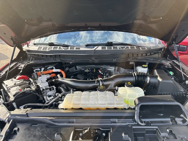 Certified 2024 Ford F150 Platinum w/ Equipment Group 702A High AWD/4WD image 26
